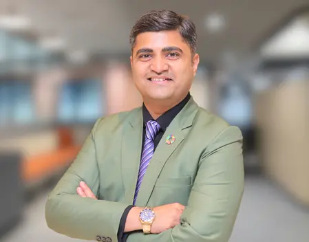 dr nitin dumasia rayzon solar